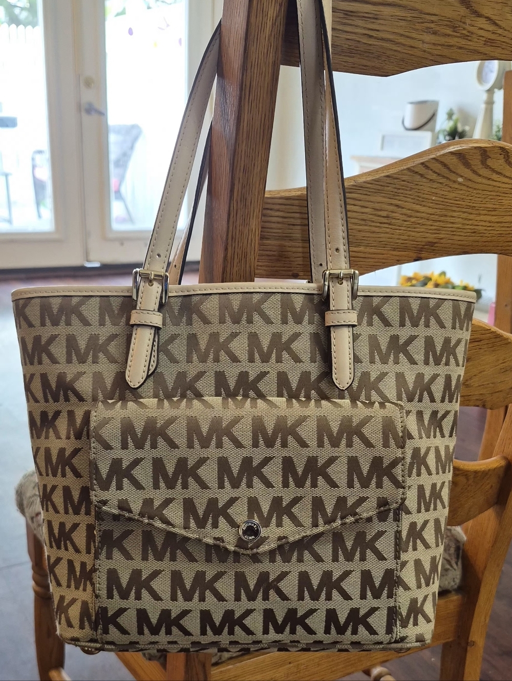 (SOLD)Michael Kors Brown and Cream Shoulder Bag